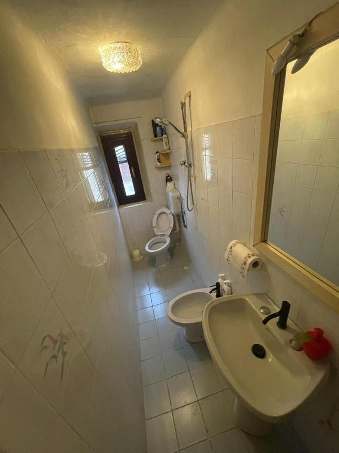 Gramsci First Apartment Modena Ngoại thất bức ảnh